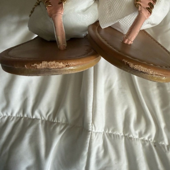 BAMBOO Beige Rosette Slide & Pink Palm Thong Sandals - Picture 6 of 8